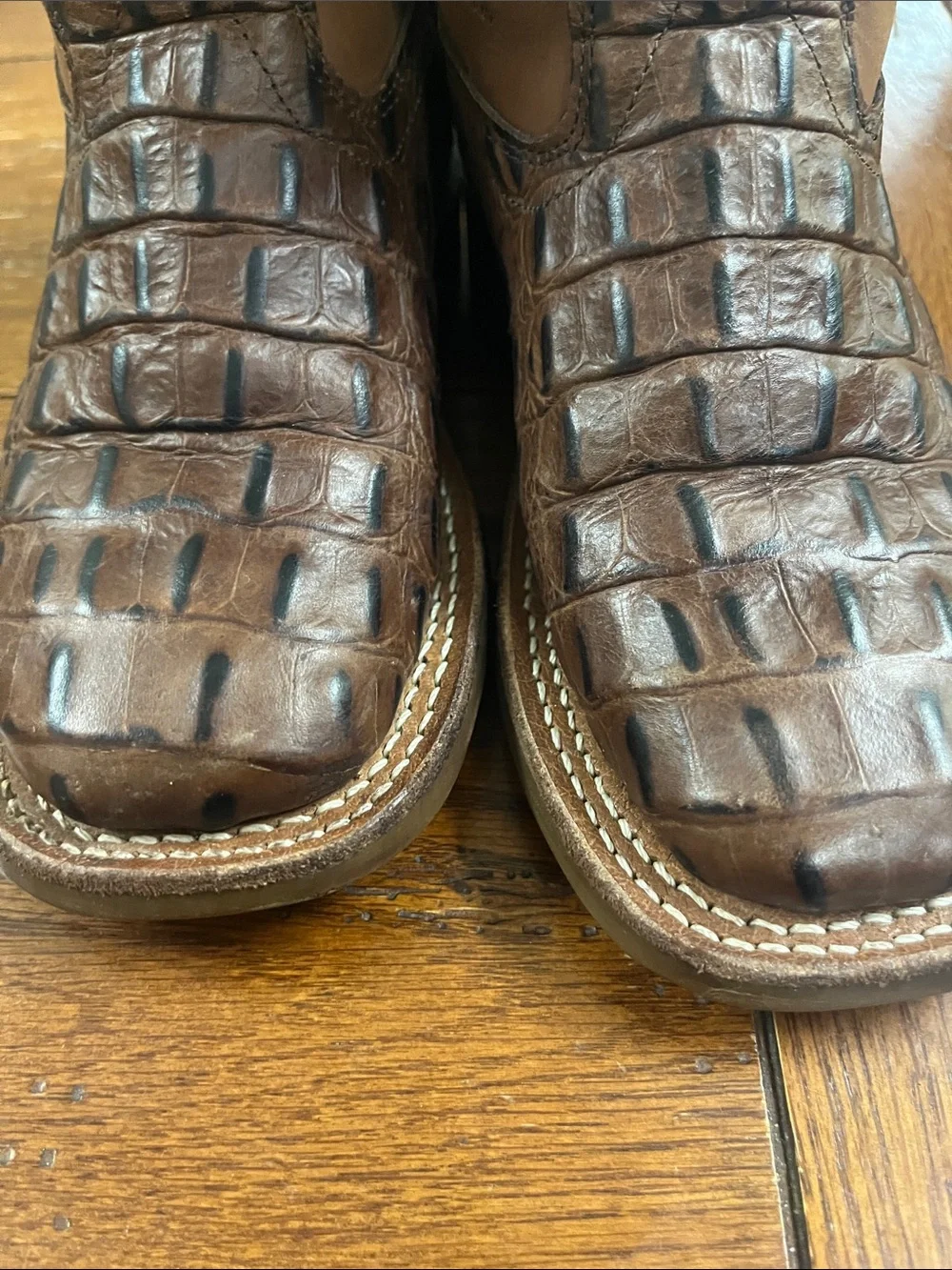 Old  West cowboy boots